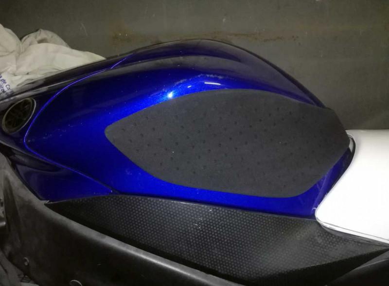 Yamaha YZF-R1 – 2015 to 2024 Zas tank grip Preview