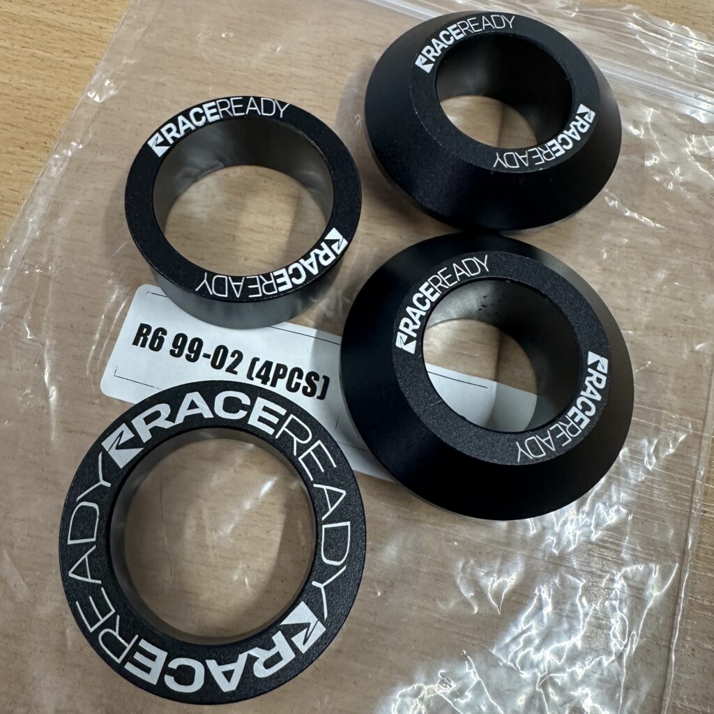 RaceReady Yamaha R6 1999-2002 Captive Wheel Spacers Preview